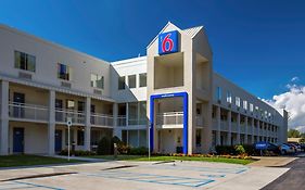 Motel 6 Buffalo Ny Airport Williamsville